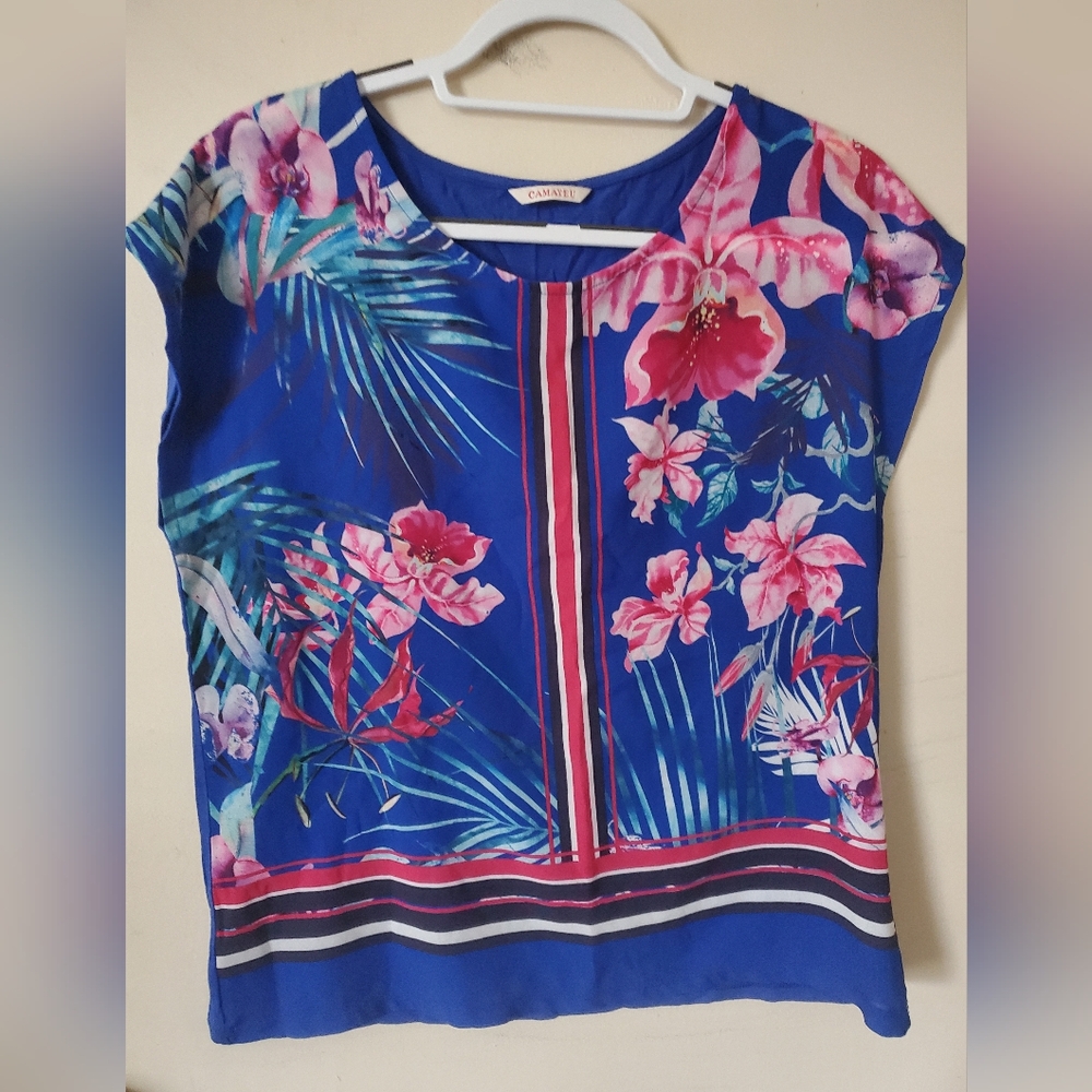 Patterned blouse